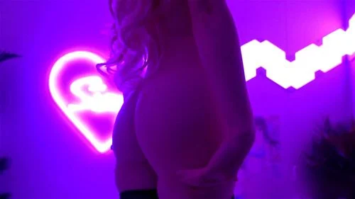brunette, solo, sexy body, music video