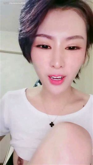 燕子小姐姐 thumbnail