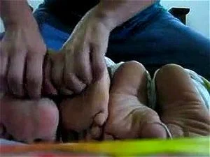 Amateur feet and tickling  thumbnail