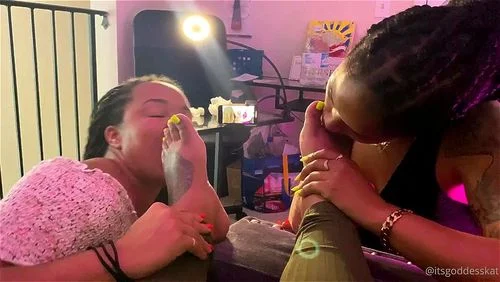 Bbw Ebony Toe Sucking - Watch Ebony toe sucking - Gay, Ebony, Lesbian Porn - SpankBang