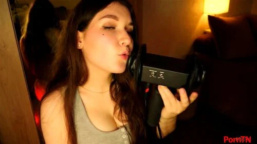 Kitty Klaw ASMR - Mouth Sound in the Mirror