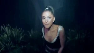 Ariana anteprima