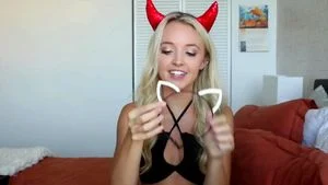 Try On  Thumbnail