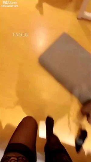 Watch from 0:05:09