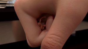 Giantess Feet thumbnail