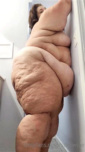 bbw thumbnail