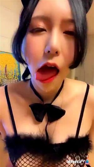 Ahegao thumbnail