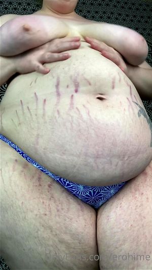 Sexy white bbw  thumbnail