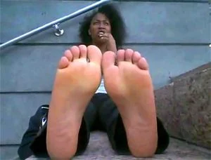 EBONY FEET WOMAN thumbnail