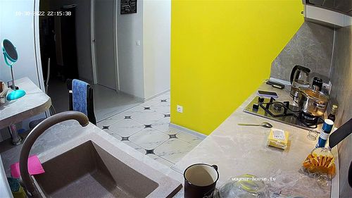 Gêmeas peladinhas na cozinha Porno Video - SpankBang