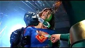 Superheroine defeated by fuck thumbnail