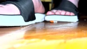 Watch from 0:04:23