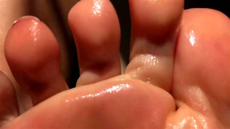 Hai - Feet Asmr Removing shoes