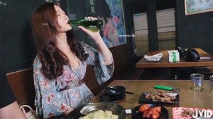 Sexy chinese girl 38 thumbnail