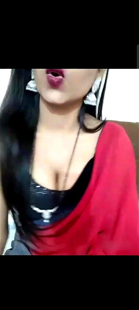 Red Saree Indian babe latest***