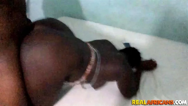 Nigerian Fuckboy Takes Big Booty Bitch Congolese Back Home!