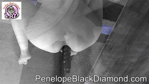 Penelope Black Daimond PBD 28 x 5,1 cm Rascal Vibrator Ass Twister red 11.3.2010