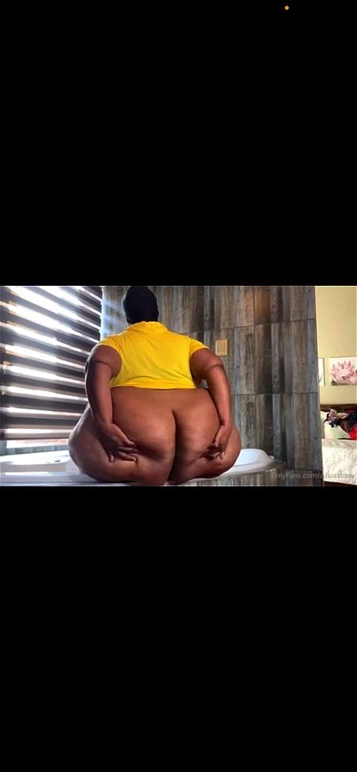 SSBBW jiggles her huge soft ass!: Big Ass, Solo & Ssbbw Megabutt Porn - SpankBang