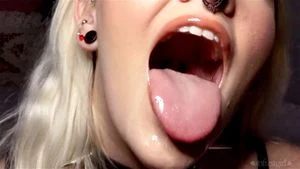 Lipgloss Mouth Porn