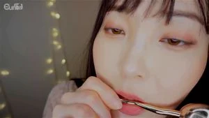 Asian ASMR miniature