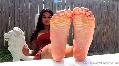 Super Oily Filipino Feet