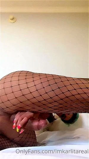 TS Huge Cock thumbnail