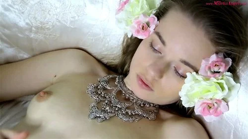 Flower Muse ft. Milena D Sunna: Onlyfans, Solo & Sexy Porn - SpankBang->