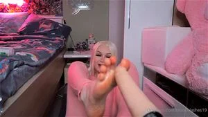 TGIRL BLONDELASHES thumbnail