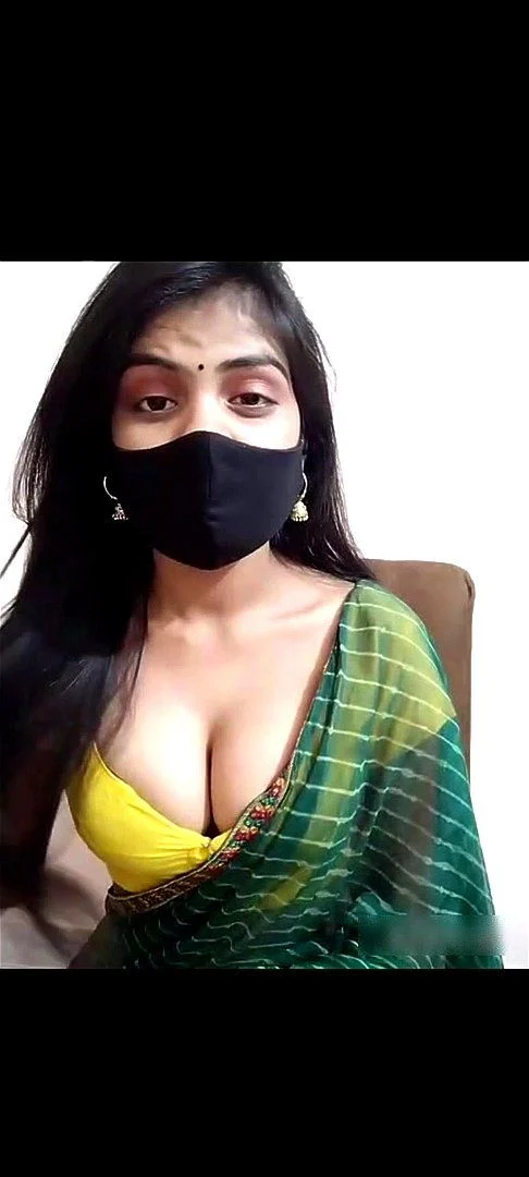 Green saree yellow blouse indian baby boob play