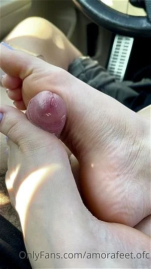 nekosoles thumbnail