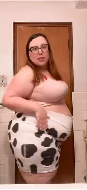 Cute bbw thumbnail