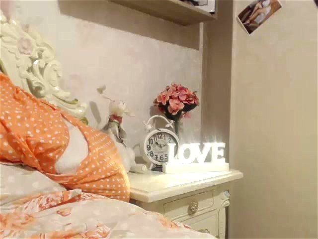 Hot masturbation noemi Hot masturbation noemi