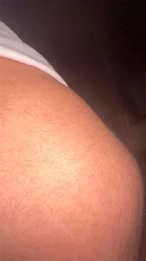 Thick milf ridding cock