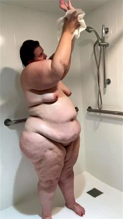 mega ass in shower