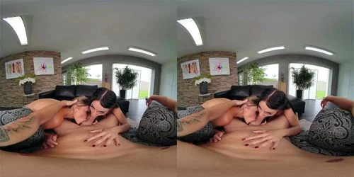 Vr threesome or more thumbnail