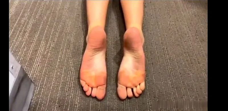 Dirty Cheerleader Soles Sniffed In Public Dirty Cheerleader Soles Sniffed In Public