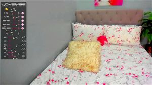 Beautiful Shemale Thumbnail