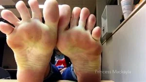 FEET thumbnail