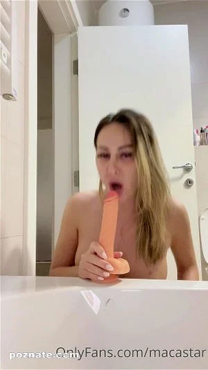 Watch Maca Diskrecija pusi dildo i jebe se vaginalno Cum Blow  