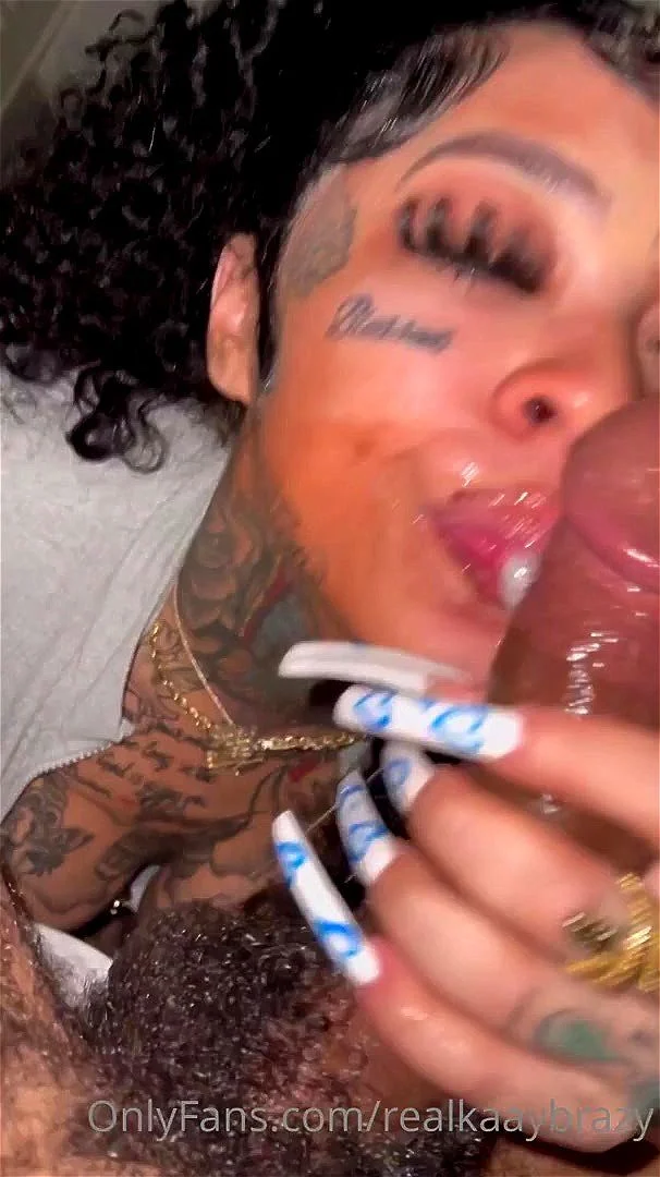 Tatted Thot Blowjob