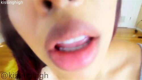 Lense kisses.: Pornhub, Solo & Pov Porn - SpankBang