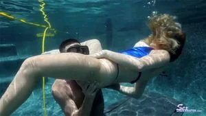 Under water  thumbnail