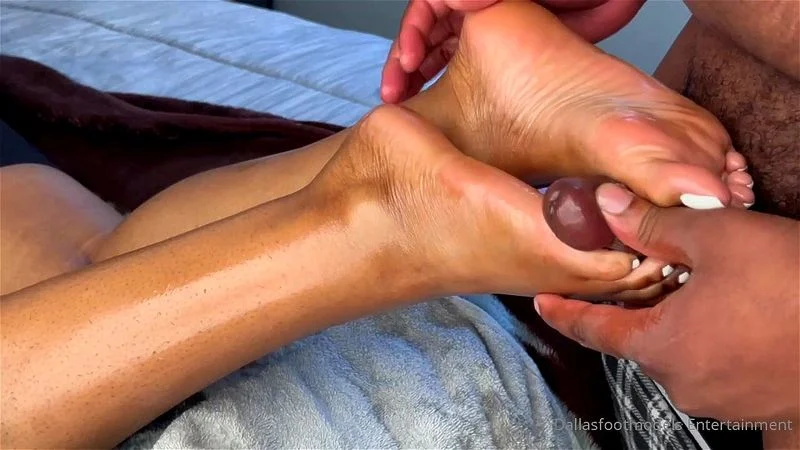 Ebony Footjob