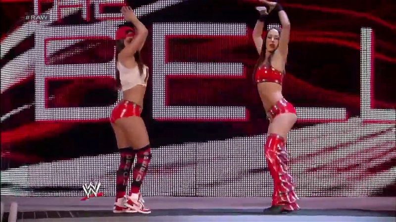 SEXY Lady me Nikki Bella Booty Shake (Hot Entrance Compilation).mp4