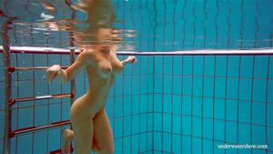 UNDERWATERSHOW thumbnail