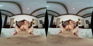 Kinzie Taylor thumbnail