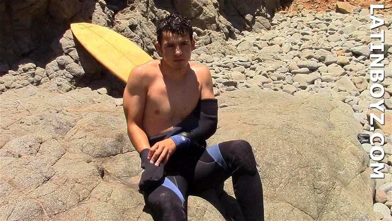 mexican surfer  Jonas a.k.a Jhon jerks off