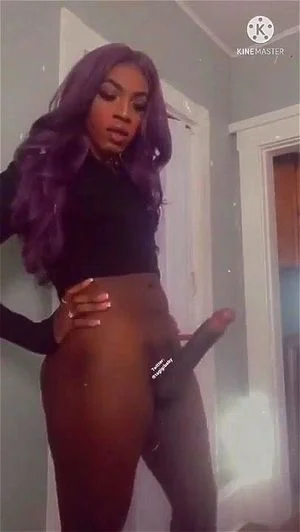 Ebony Tranny thumbnail