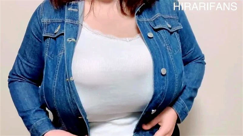 Fat hirari tits