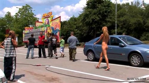 Posing Naked In Public - Watch Chech model poses naked in streets - Enf, Cfnf, Public Porn -  SpankBang
